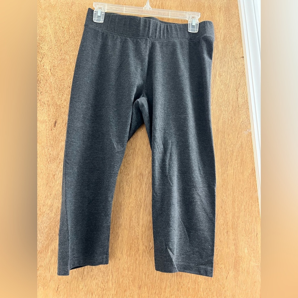Sonoma Capri Pants Size Medium